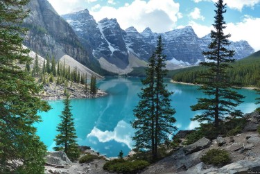 上海浦东区小额贷款公司助力解决资金难题